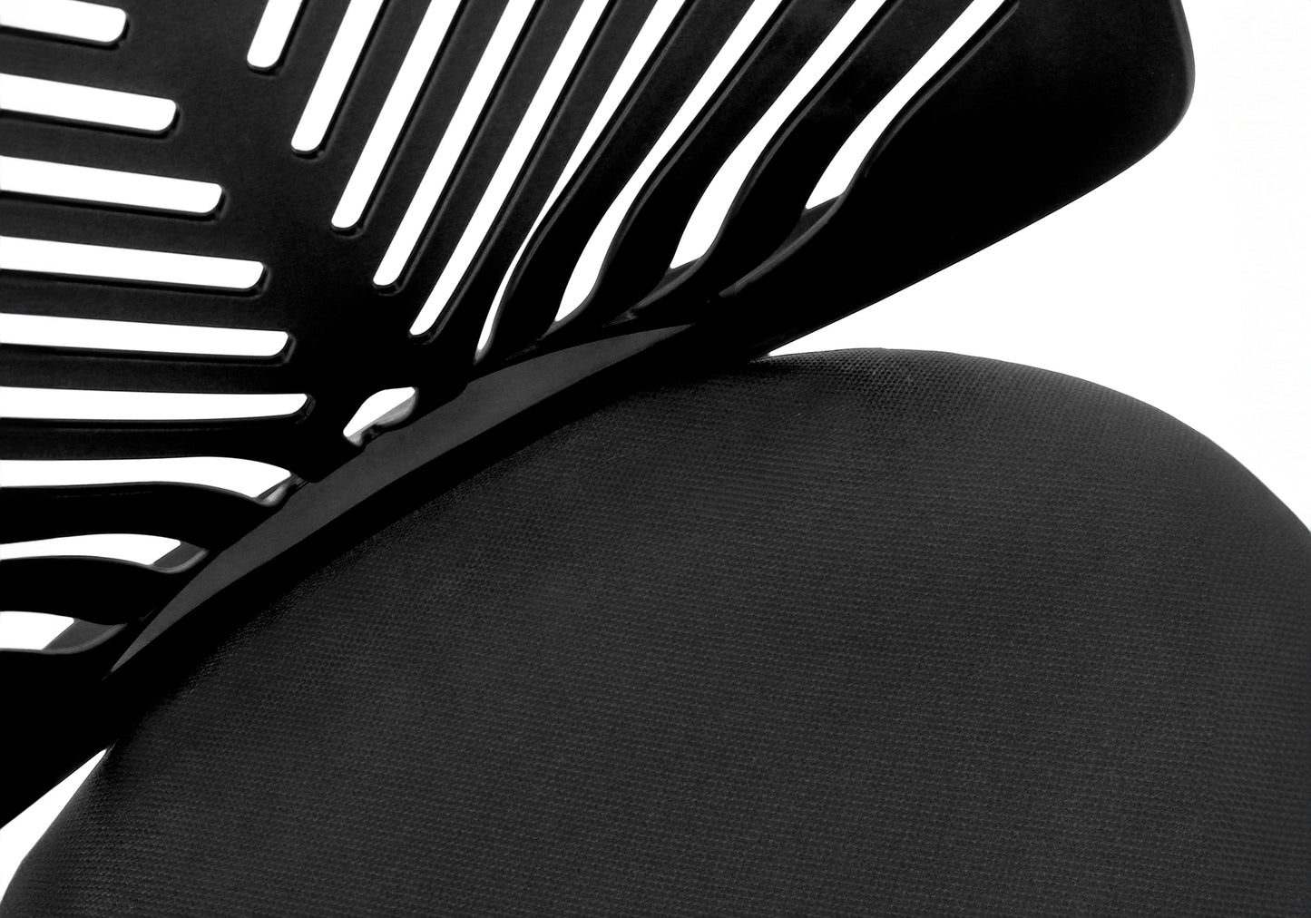 Chaise de Bureau- Juvénile / Base Noir sur Roulettes / #MO7336