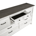 Commode double Cheston, détail des poignées