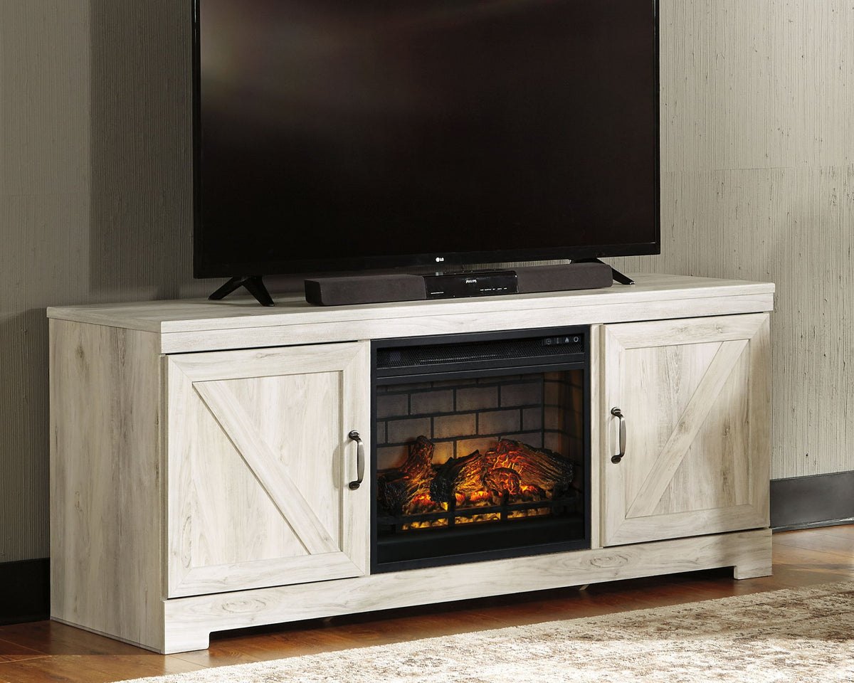 Meuble télé TOCO Meubles Bella 63 pouces avec foyer électrique dans un salon