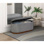 Banc de rangement Kamouraska gris au pied du lit