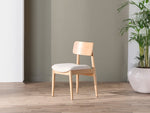 Chaise ronde Transformer en chêne scandinave – mise en situation – Meubles TOCO