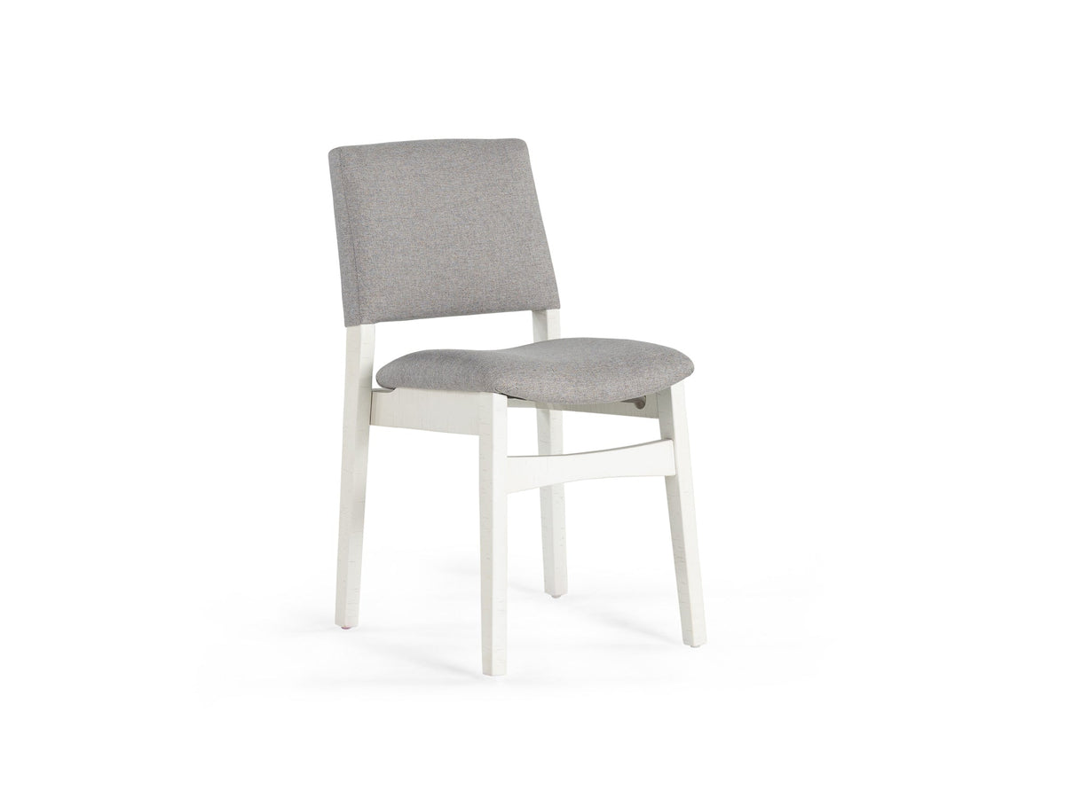 Chaise Transformer en bouleau canadien – vue de face, sur fond blanc – Meubles TOCO