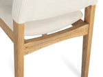 Chaise Transformer en chêne scandinave – gros plan sur le bois massif, vue de dos, sur fond blanc – Meubles TOCO