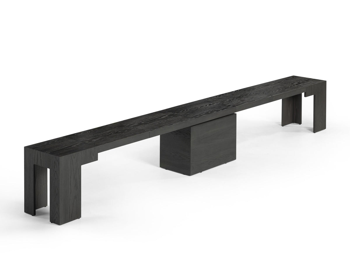 Banc extensible Transformer en hickory fumé – avec 5 rallonges, sur fond blanc – Meubles TOCO