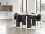 Table à manger extensible Transformer en hickory fumé – avec 1 rallonge(s), mise en situation – Meubles TOCO