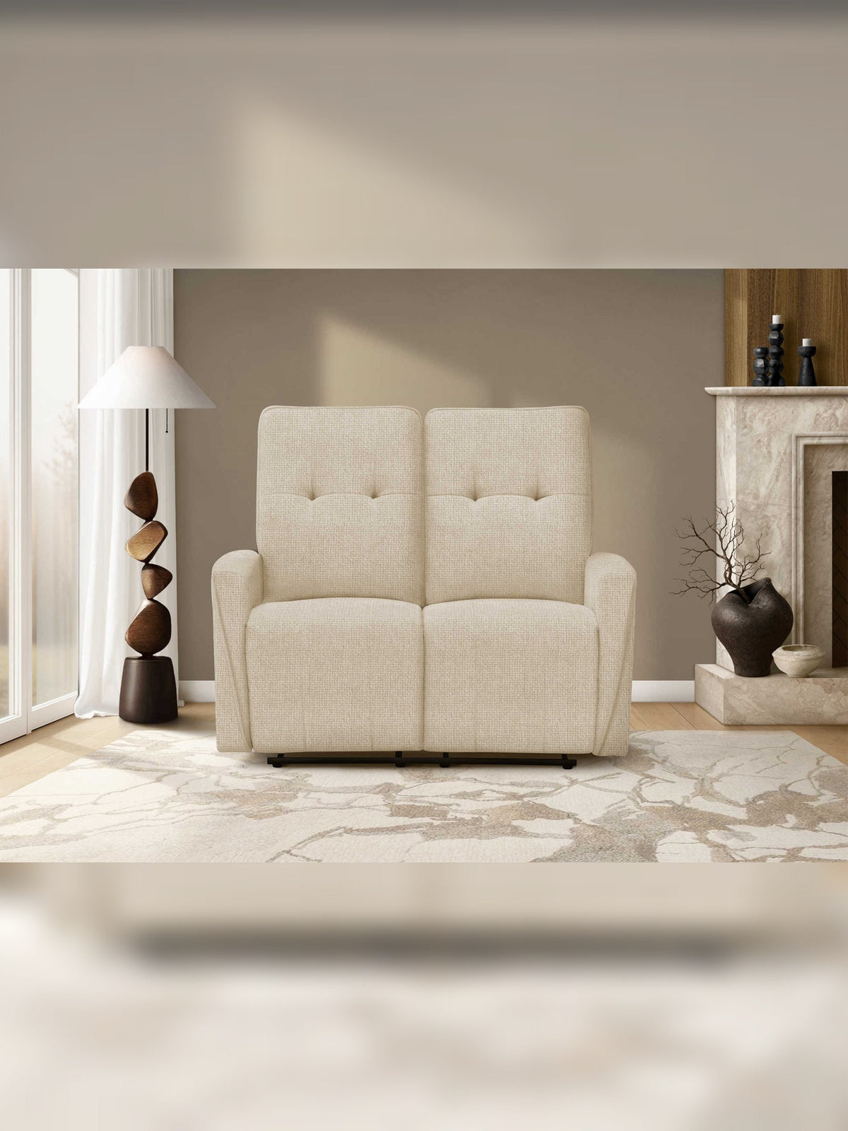 Causeuse inclinable Dalton en beige – mise en situation dans un salon – Meubles TOCO