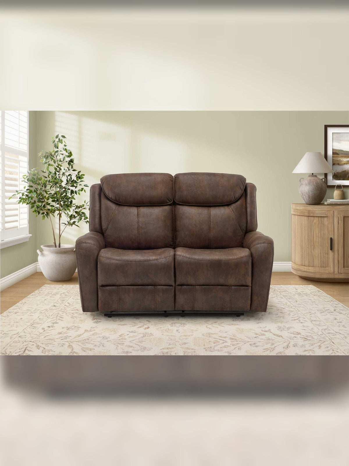 Causeuse inclinable Jackson en brun – mise en situation dans un salon – Meubles TOCO