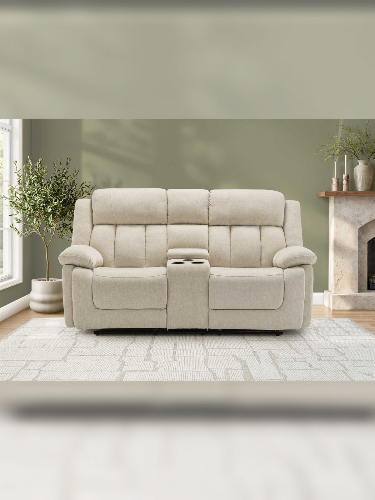 Causeuse inclinable Ricardo en beige – mise en situation dans un salon – Meubles TOCO