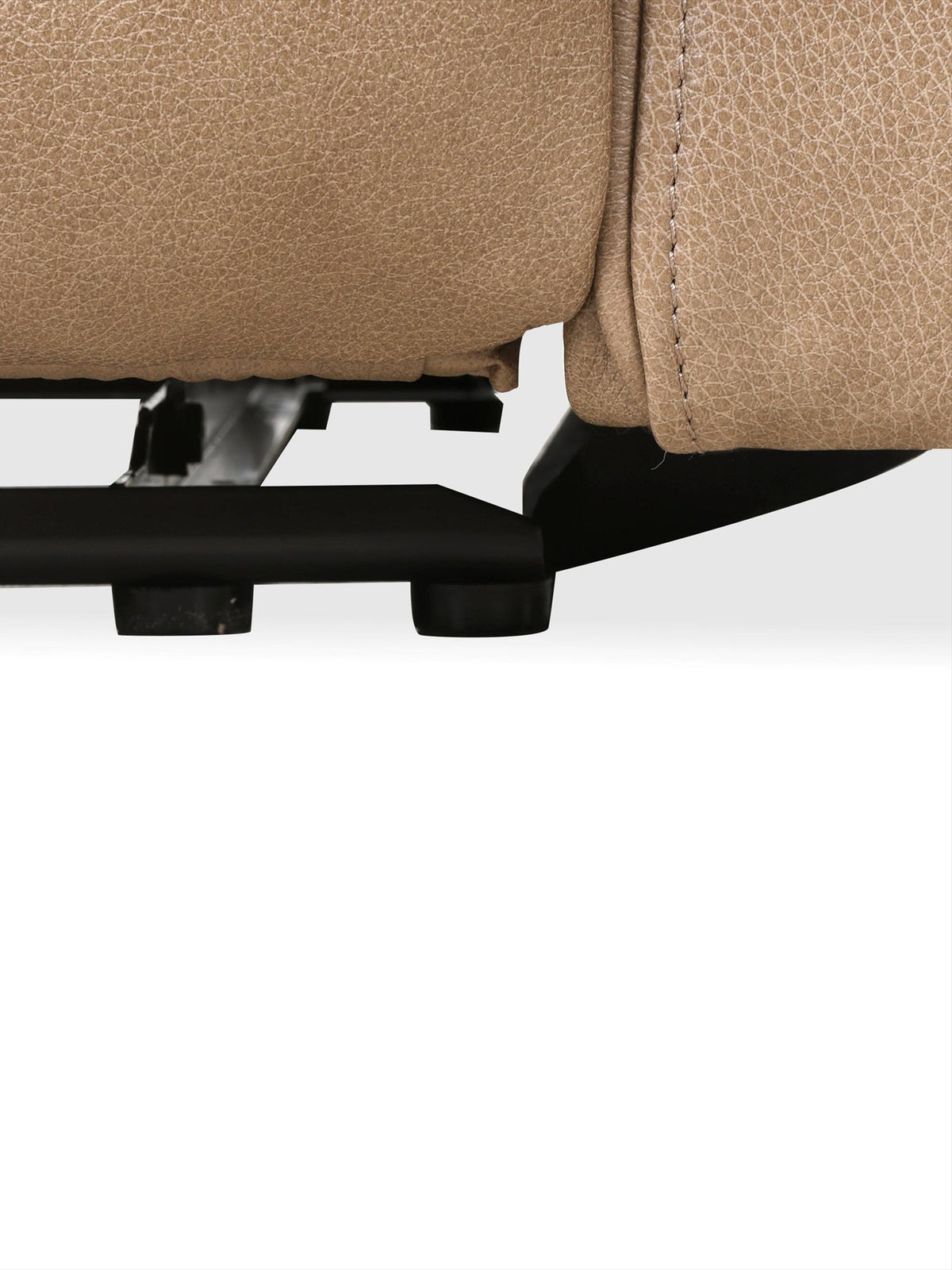 Sofa inclinable Lewis en taupe – détail de la finition – Meubles TOCO