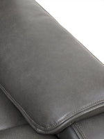 Sofa inclinable Lewis en gris foncé – détail de la finition – Meubles TOCO