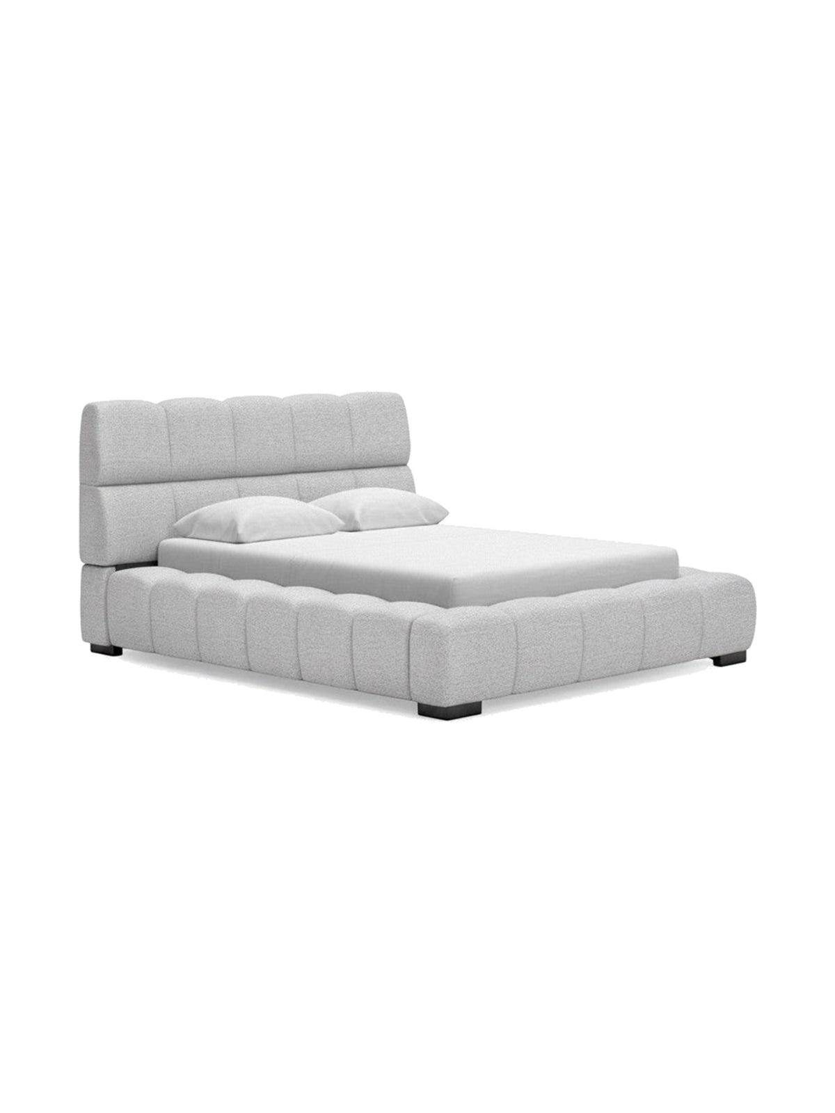 Grand lit Sofia TOCO Meubles gris clair capitonné en tissu texturé Nuvella avec tête de lit moderne et confortable