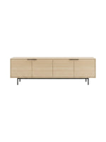 Meuble télé TOCO Meubles Denver 70 pouces en bois clair avec quatre portes de rangement et pieds en métal noir