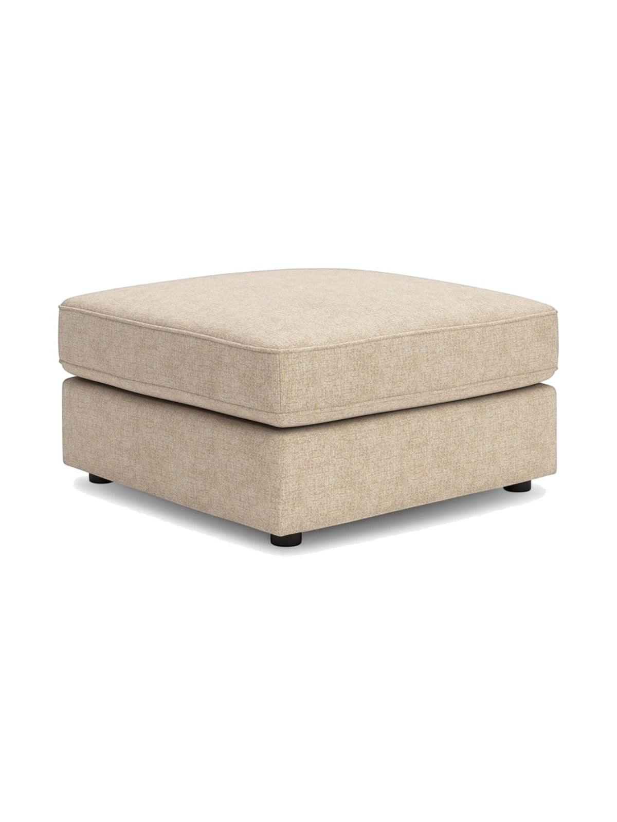 Ottoman Kelso de TOCO Meubles, pouf carré surdimensionné en tissu couleur sable avec pieds bas discrets