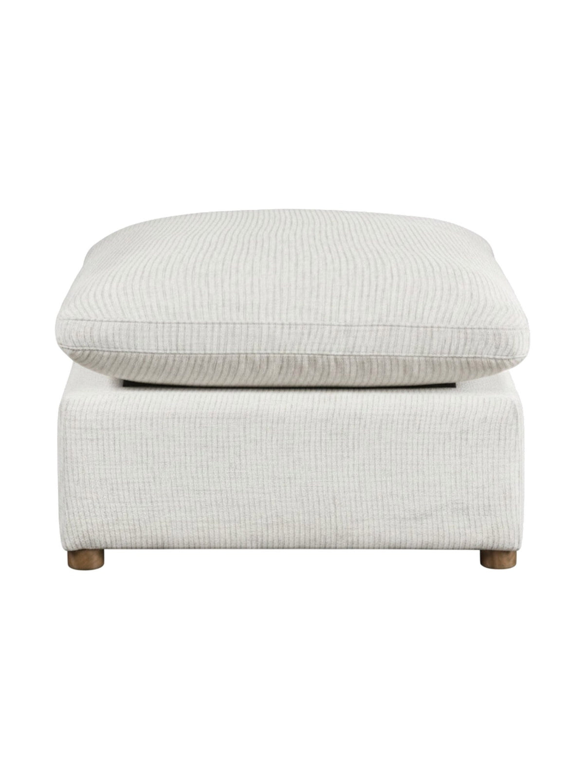 Ottoman Montrose de TOCO Meubles en tissu texturé beige clair avec pieds en bois, vue de face