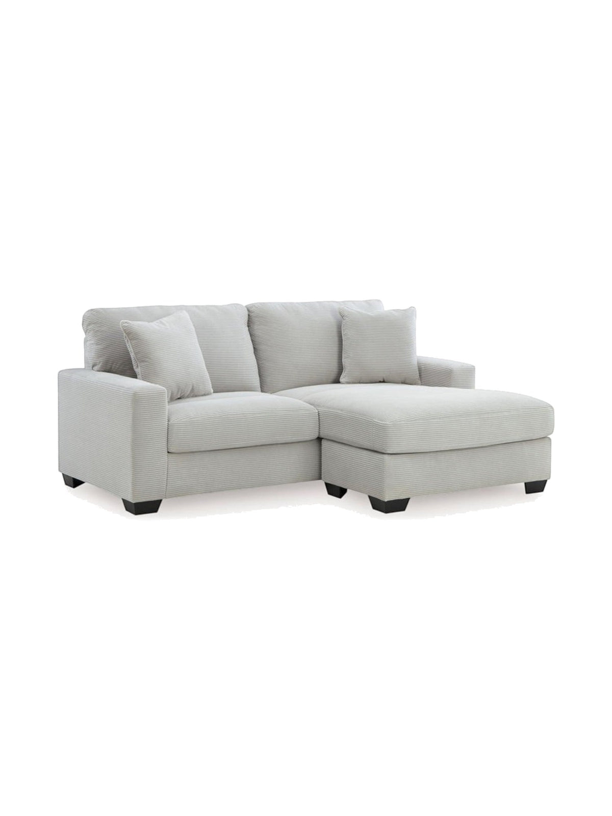 Sofa sectionnel Aldo de TOCO Meubles en tissu texturé gris clair avec méridienne et coussins décoratifs