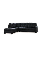 Sofa sectionnel Marlin noir de TOCO Meubles avec assises capitonnées et méridienne confortable