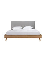 Très grand lit TOCO Meubles Nova avec cadre en bois brun et tête de lit rembourrée en tissu gris style contemporain