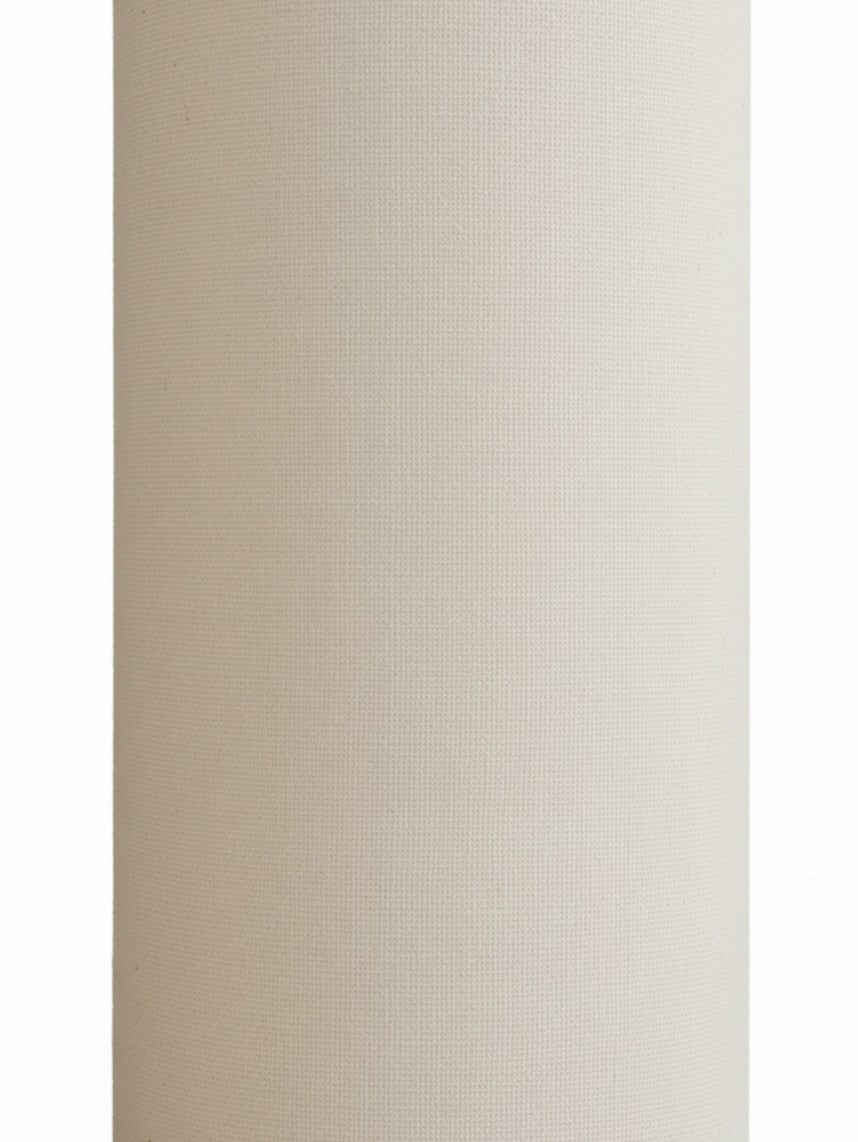 Abat-jour cylindrique en tissu beige texturé de la marque TOCO Meubles pour luminaire élégant