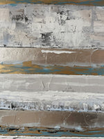 Cadre décoratif TOCO Meubles avec impression abstraite aux tons gris, blancs, dorés et bleus, style moderne texturé.