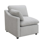 TOCO Meubles Canapé modulaire Marine gris clair en tissu texturé avec coussins moelleux et accoudoirs inclinés.