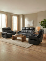 Causeuse inclinable Warren de TOCO Meubles en cuir noir avec détails matelassés dans un salon moderne et élégant.