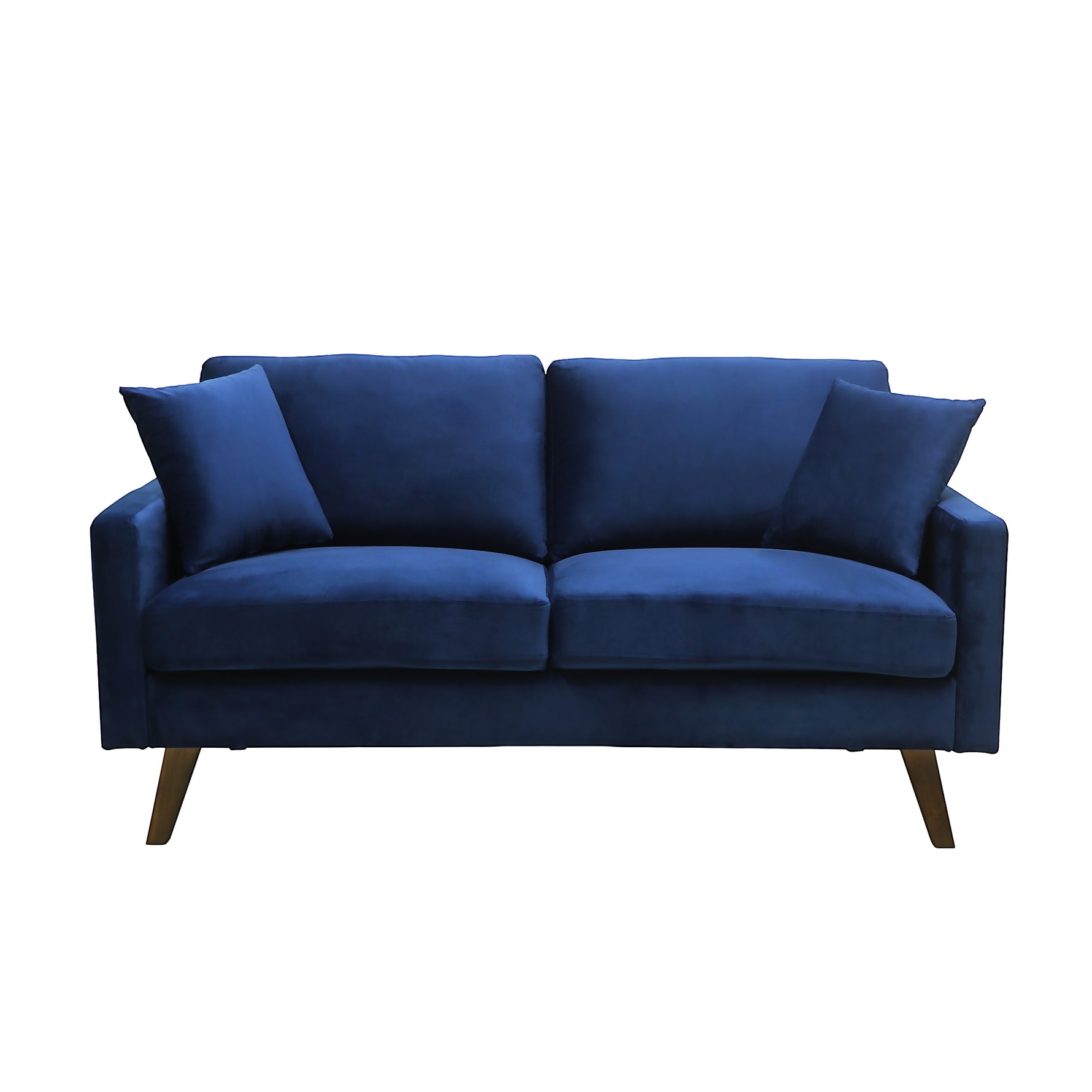 Causeuse Royal bleue en velours de TOCO Meubles, avec coussins assortis et pieds en bois obliques.
