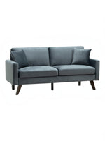 Causeuse Royal en velours gris anthracite de TOCO Meubles, avec 2 coussins décoratifs et pieds en bois.