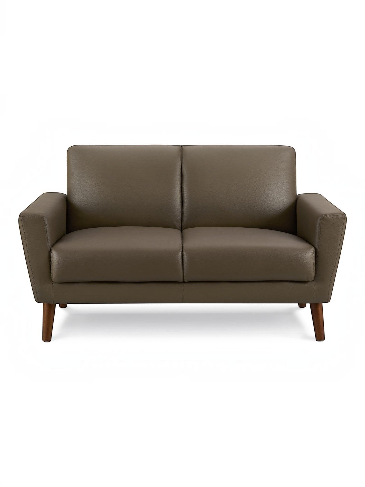 Causeuse Tano en cuir marron de TOCO Meubles, design moderne avec pieds en bois obliques.