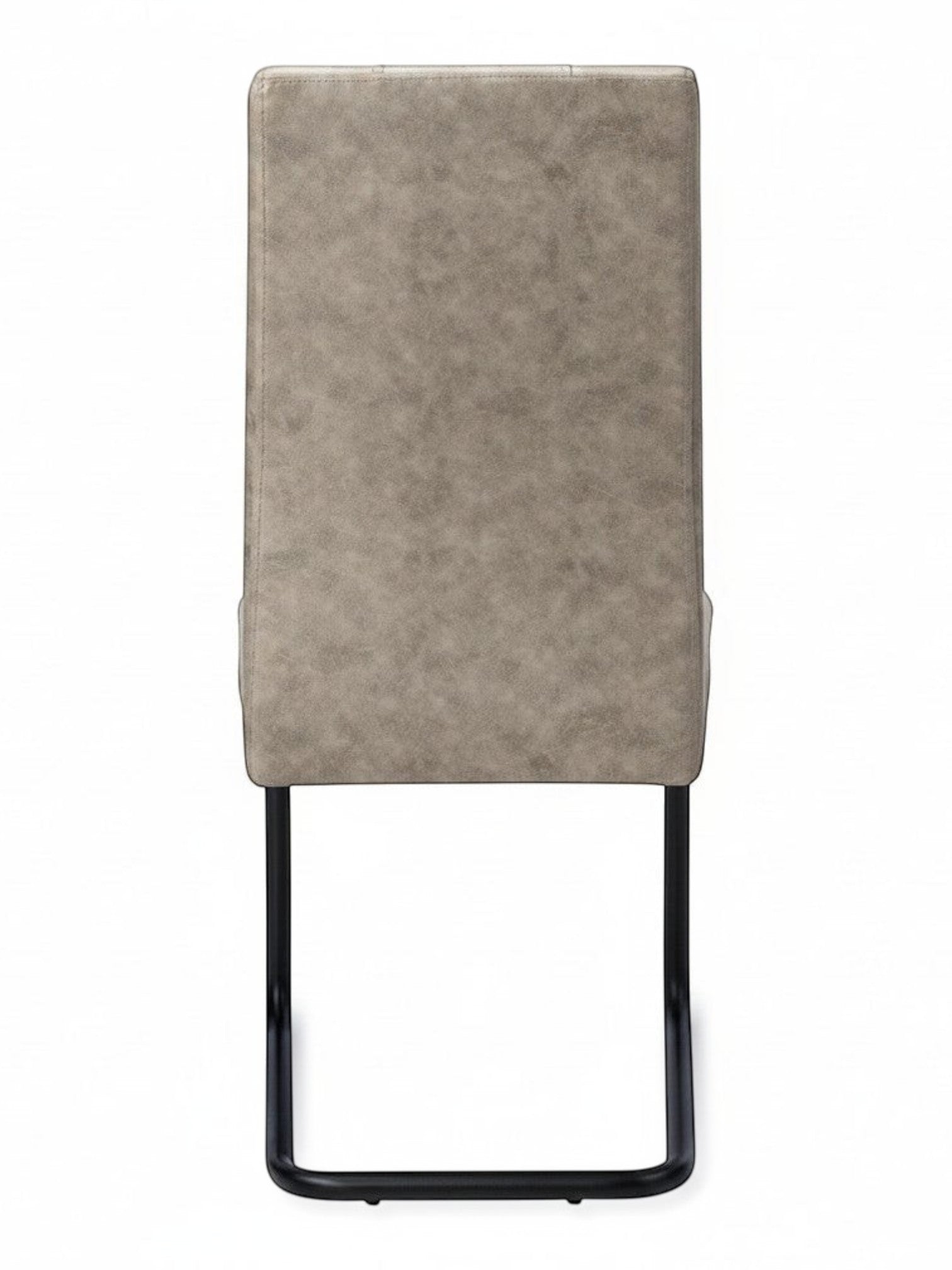 Chaise de salle à manger taupe Baxter de TOCO Meubles, revêtement effet suède, pieds en métal noir