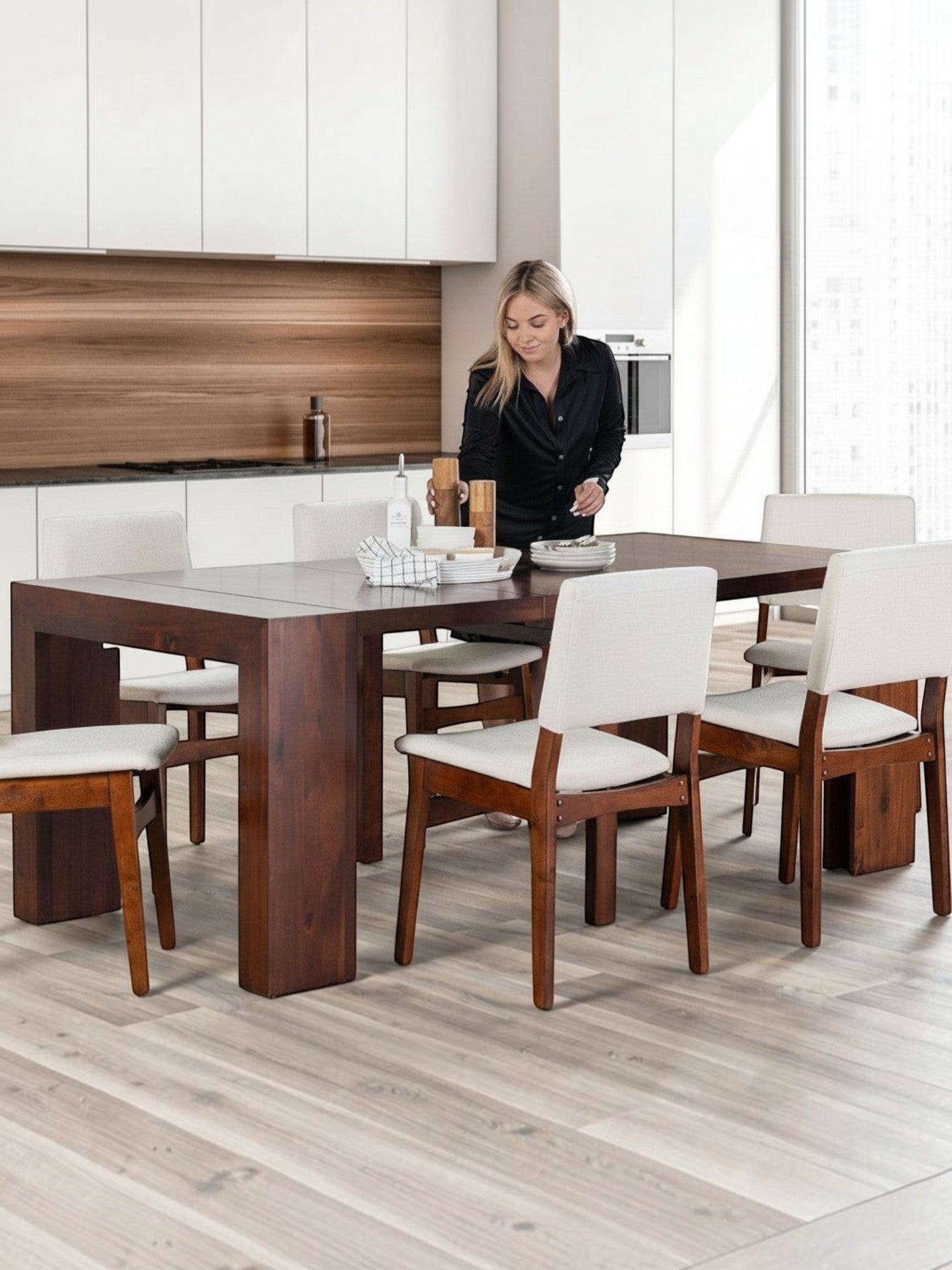 Chaises Transformer Table en noyer américain par TOCO Meubles, assise et dossier blancs, pieds en bois foncé, design moderne et élégant.