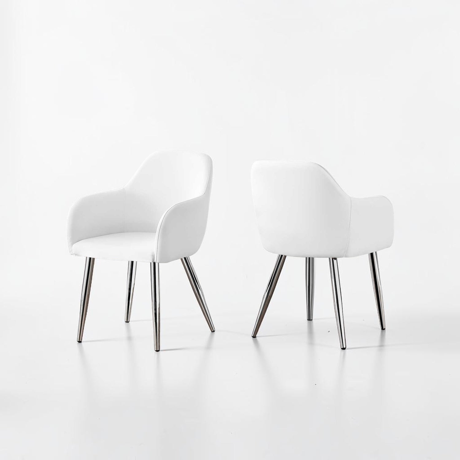 TOCO Meubles Chaise salle à manger Parker blanche en similicuir avec pieds chromés, design moderne et confortable.