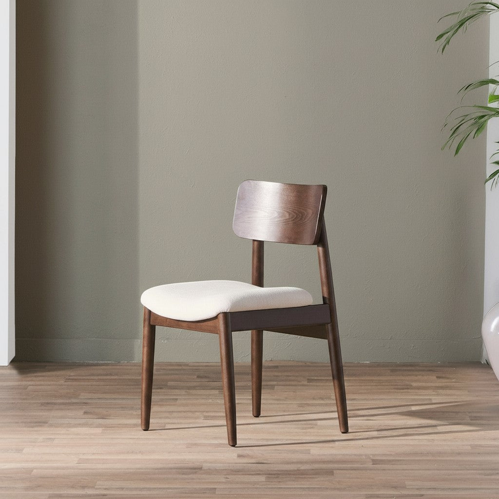 Chaise TOCO Meubles Ronde Transformer en bois noyer foncé avec assise crème, design moderne et épuré.