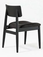 Chaise Transformer Table TOCO Meubles en hickory fumé avec assise rembourrée noire et design ergonomique empilable