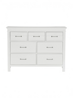 Commode double blanche Rosalie de TOCO Meubles avec sept tiroirs et poignées en chrome poli
