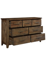 Commode double Jules TOCO Meubles en bois d'hévéa massif brun bruni avec sept tiroirs et poignées en laiton antique