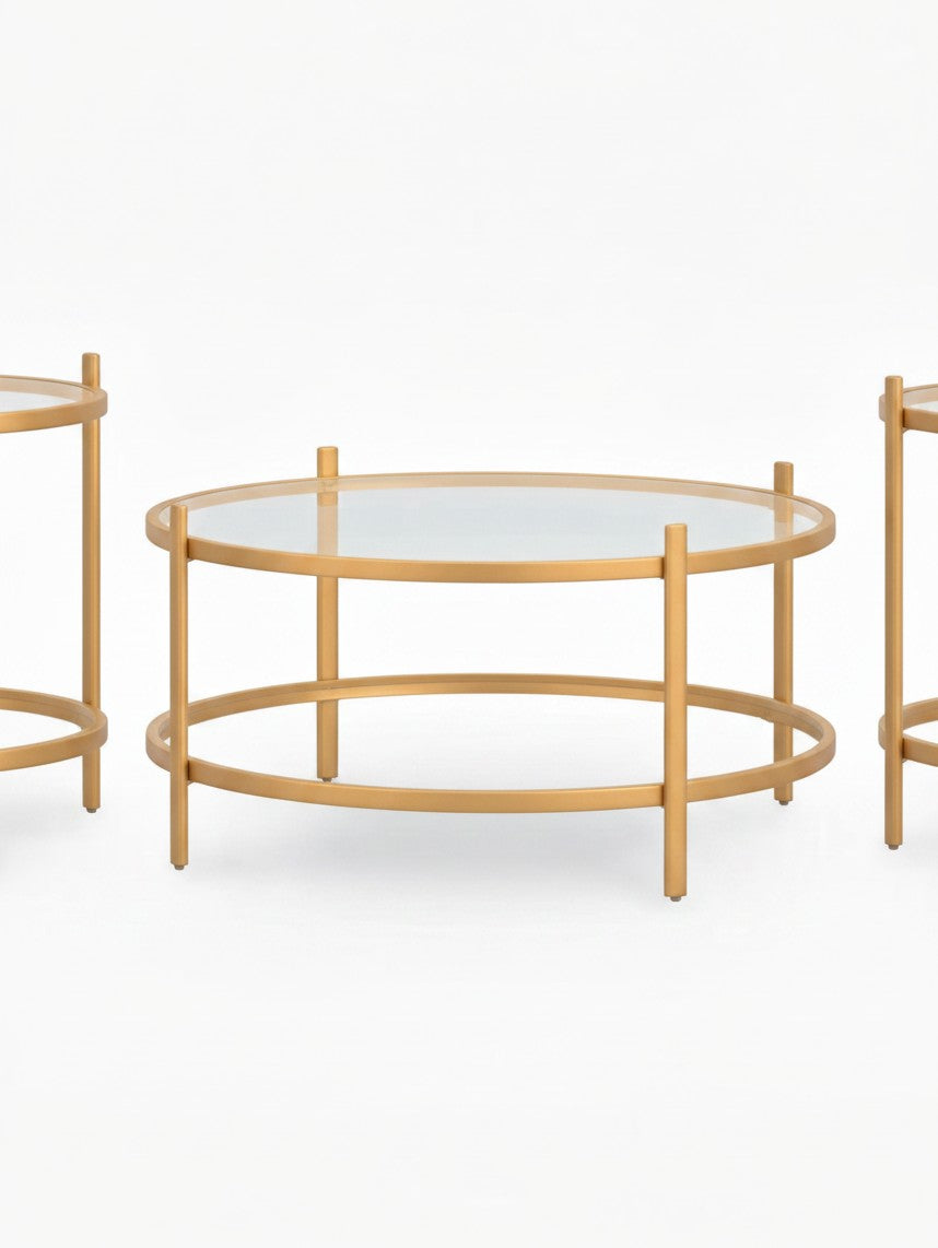 Ensemble de trois tables basses TOCO Meubles Okiro avec structure ronde en métal doré et plateau en verre trempé