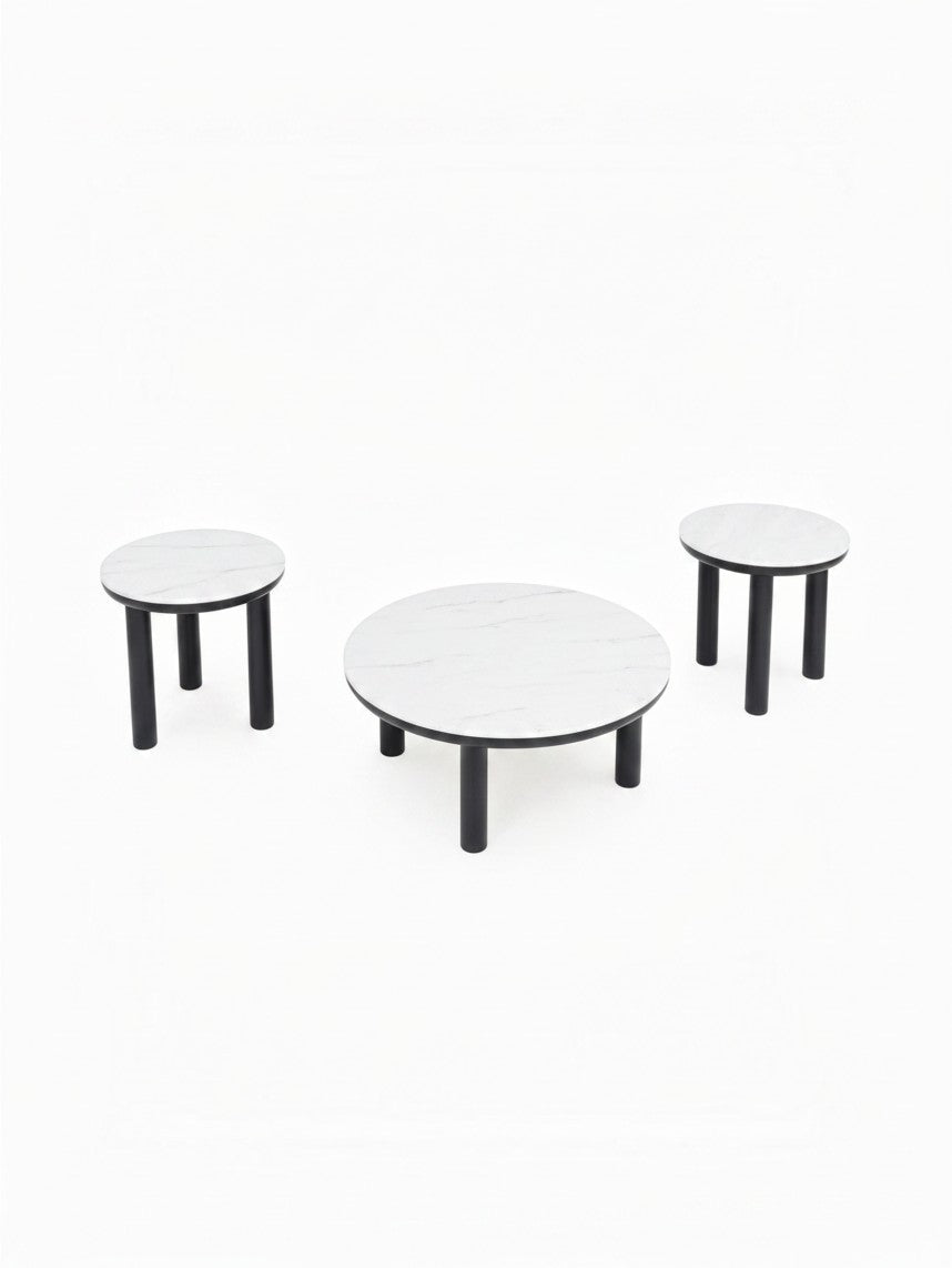 Ensemble de trois tables basses TOCO Meubles avec plateaux ronds effet marbre blanc et pieds cylindriques noirs
