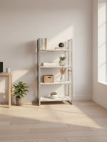 Étagère présentoir Mona TOCO Meubles en métal argenté avec quatre tablettes en stratifié effet marbre blanc