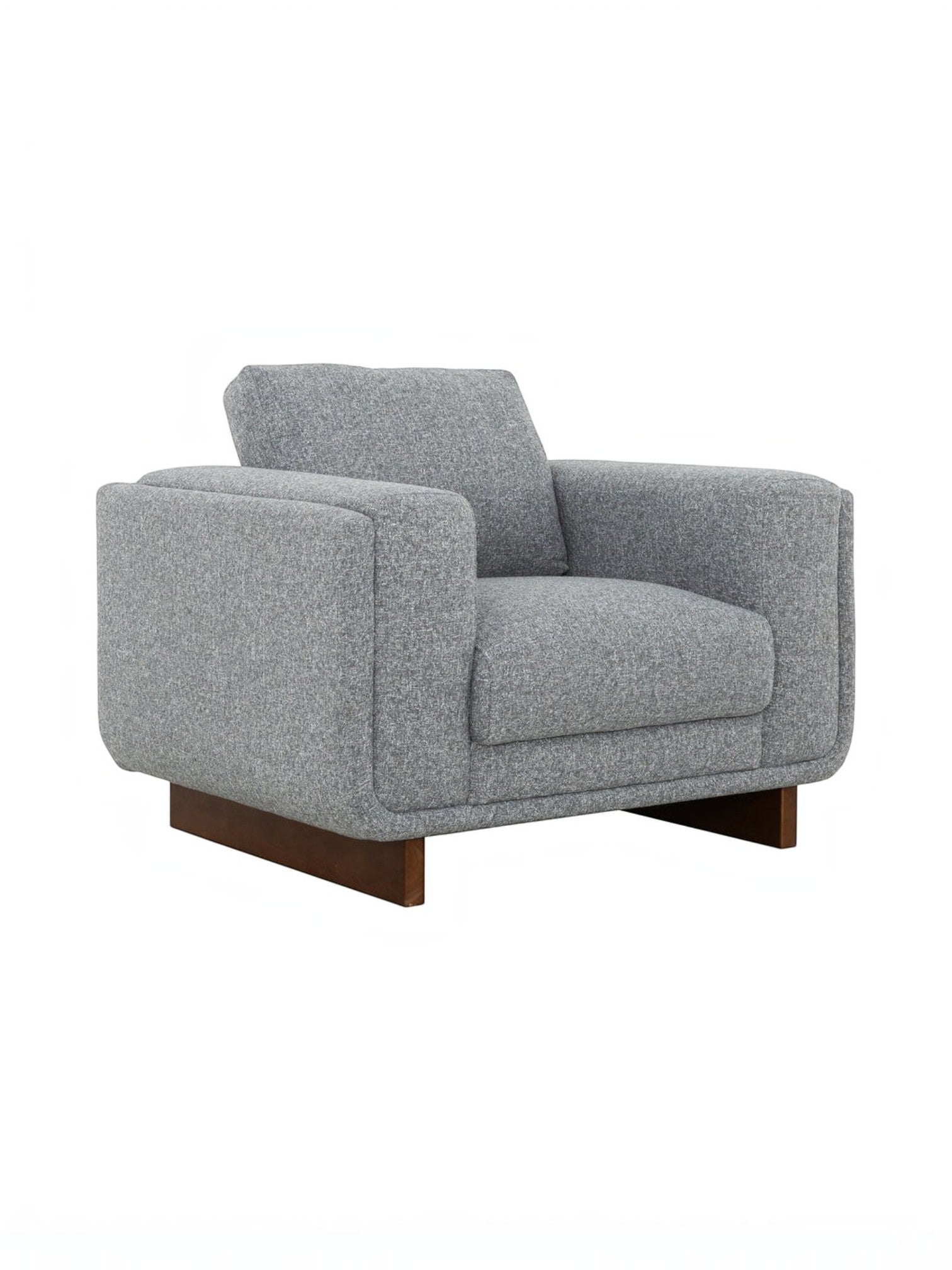 Fauteuil Simone gris en tissu texturé avec base en bois massif, proposé par TOCO Meubles