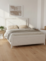 Grand lit Iris TOCO Meubles en chêne blanc antique avec tête de lit rembourrée en chenille ivoire et motifs géométriques