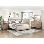 TOCO Meubles Lit Bonnie grand lit en bois naturel avec tête et pied de lit rembourrés en tissu chenille crème.