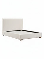 Lit plateforme TOCO Meubles Noemie en tissu bouclé beige au design moderne et épuré