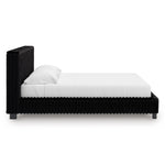 Lit Chloe TOCO Meubles noir en tissu côtelé, design contemporain et chic avec tête de lit haute.