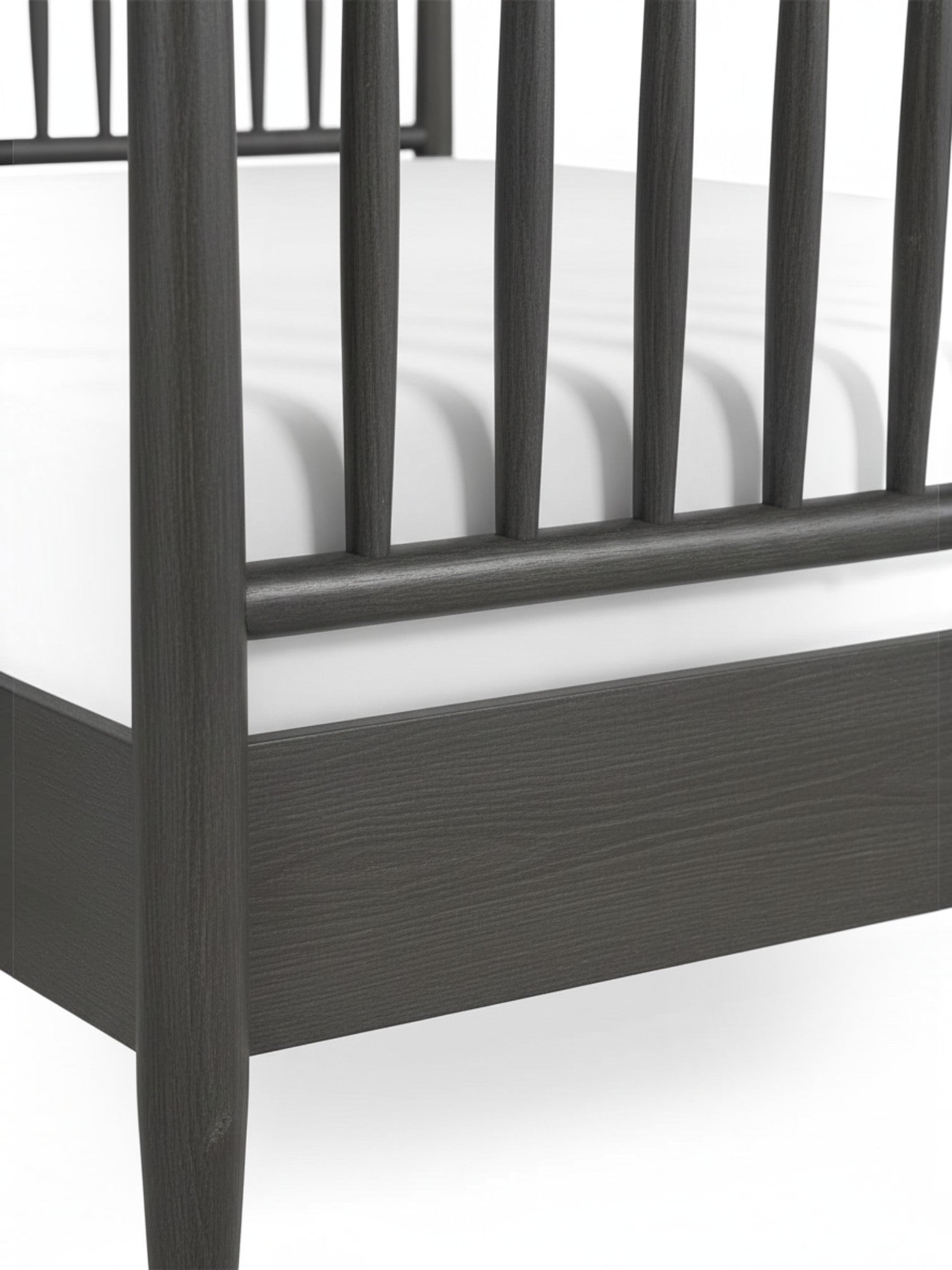 Lit double Paolo TOCO Meubles en bois foncé avec tête de lit à lattes verticales et design plateforme moderne