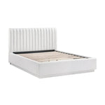 Lit double Emilio blanc TOCO Meubles avec tête de lit capitonnée verticale et base plateforme en tissu texturé.