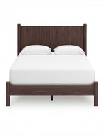 Lit double Maya TOCO Meubles en bois brun foncé avec tête de lit à effet canné au design bohème moderne
