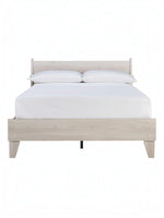 Lit double Solene en bois clair avec tête de lit et pieds inclinés, par TOCO Meubles. Style contemporain.