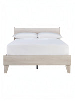 Lit double Solene en bois clair avec tête de lit et pieds inclinés, par TOCO Meubles. Style contemporain.