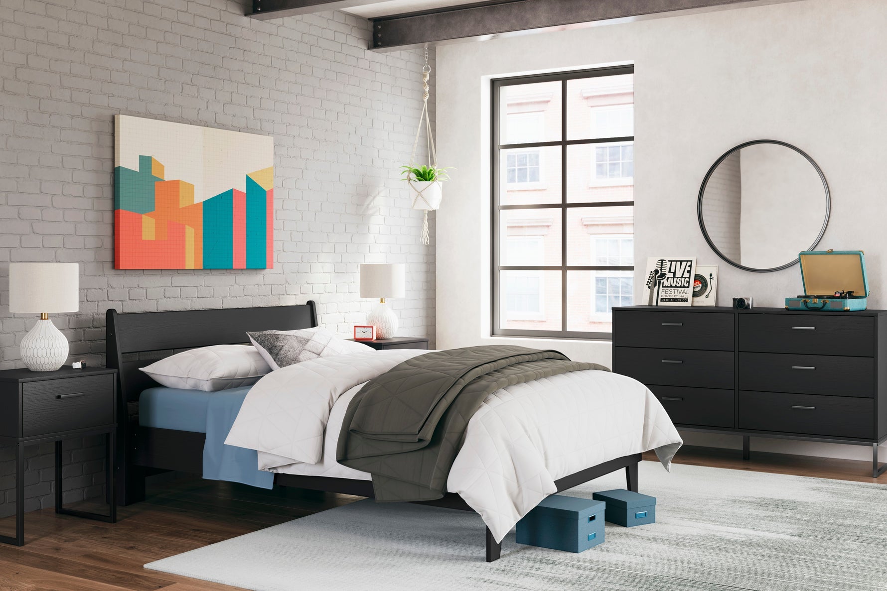 Lit double Solene noir en métal de TOCO Meubles, style contemporain avec tête et pied de lit incurvés.
