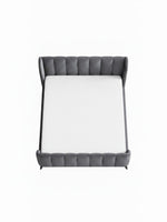 Lit Juliette TOCO Meubles en velours gris avec tête de lit capitonnée et design contemporain vu de dessus